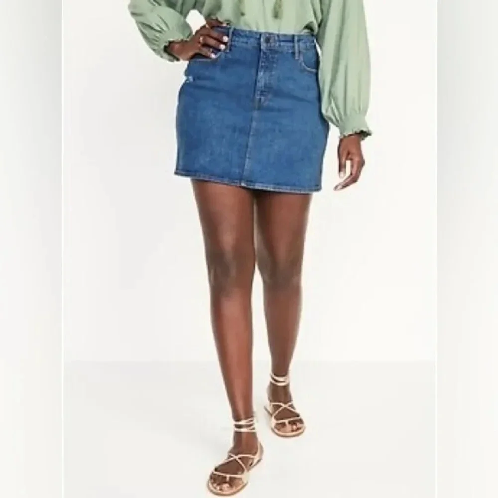 OLD NAVY Distressed Mini Denim Skirt - Picture 1 of 5